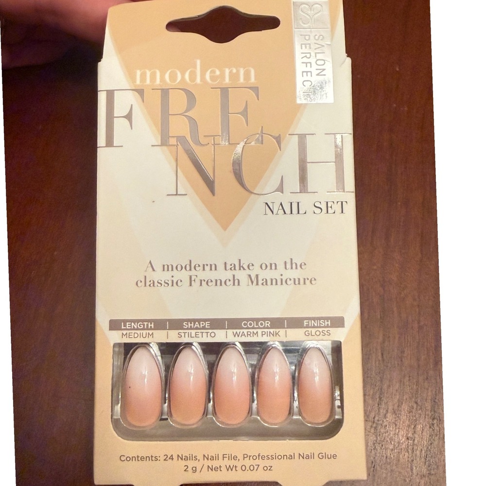 Salon Perfect Modern French nail set warm pink stiletto gloss 24 nails NIB